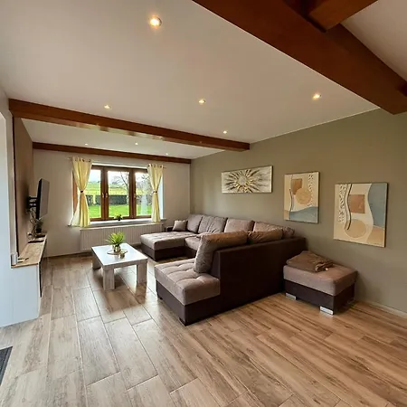 De Miguel Villa Paliseul