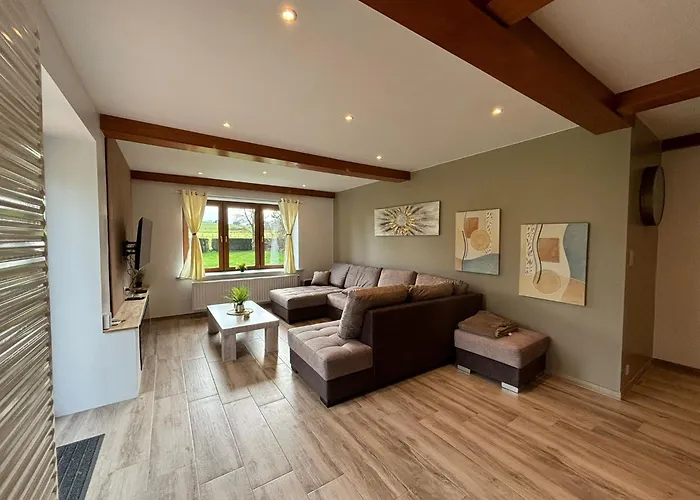 De Miguel Villa Paliseul